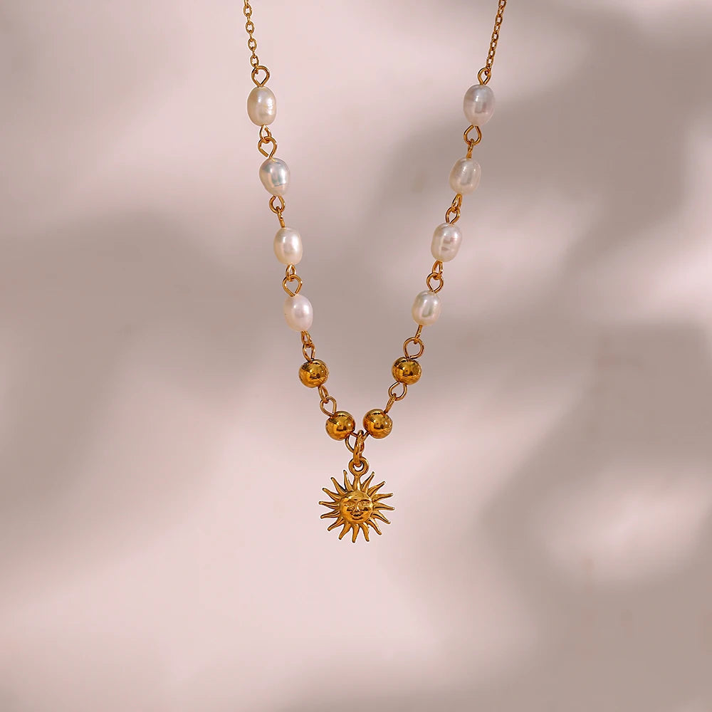 Freshwater Pearl Gold Necklace