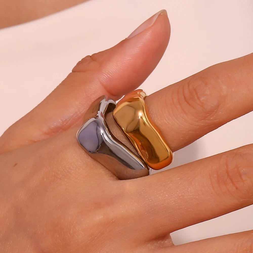 Elegant Geometric Ring