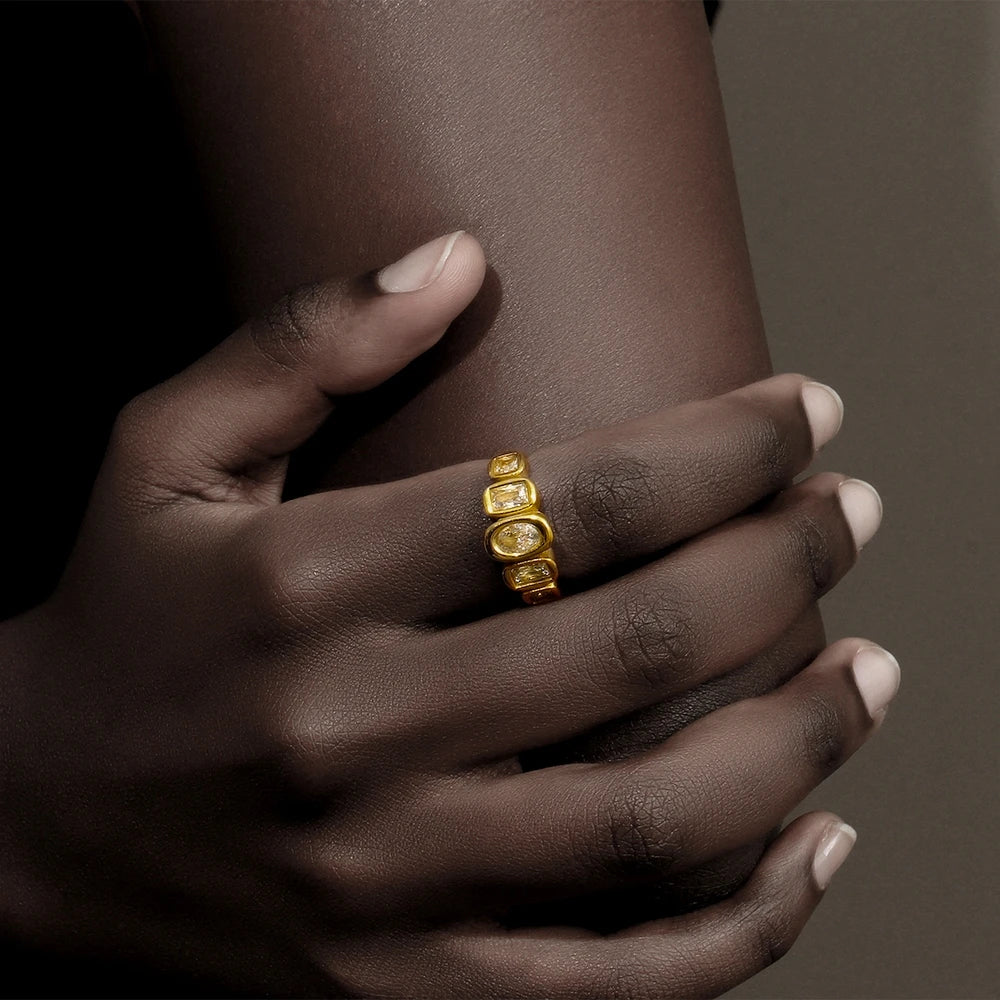 Elegant Geometric Zircon Ring 18k Gold Plated