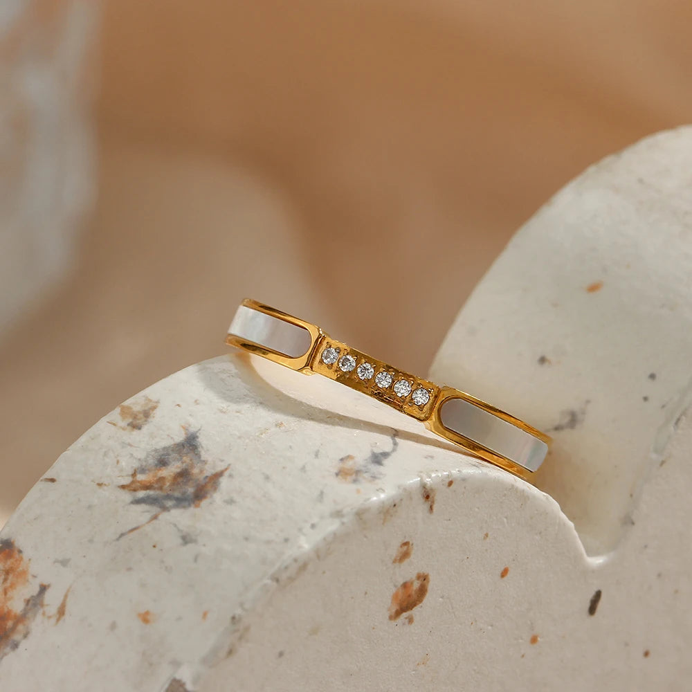 Minimalist Zircon & Pearl Shell Ring