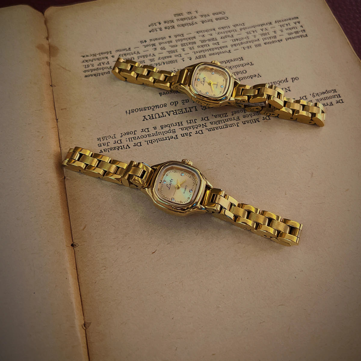 Retro Women's Watch