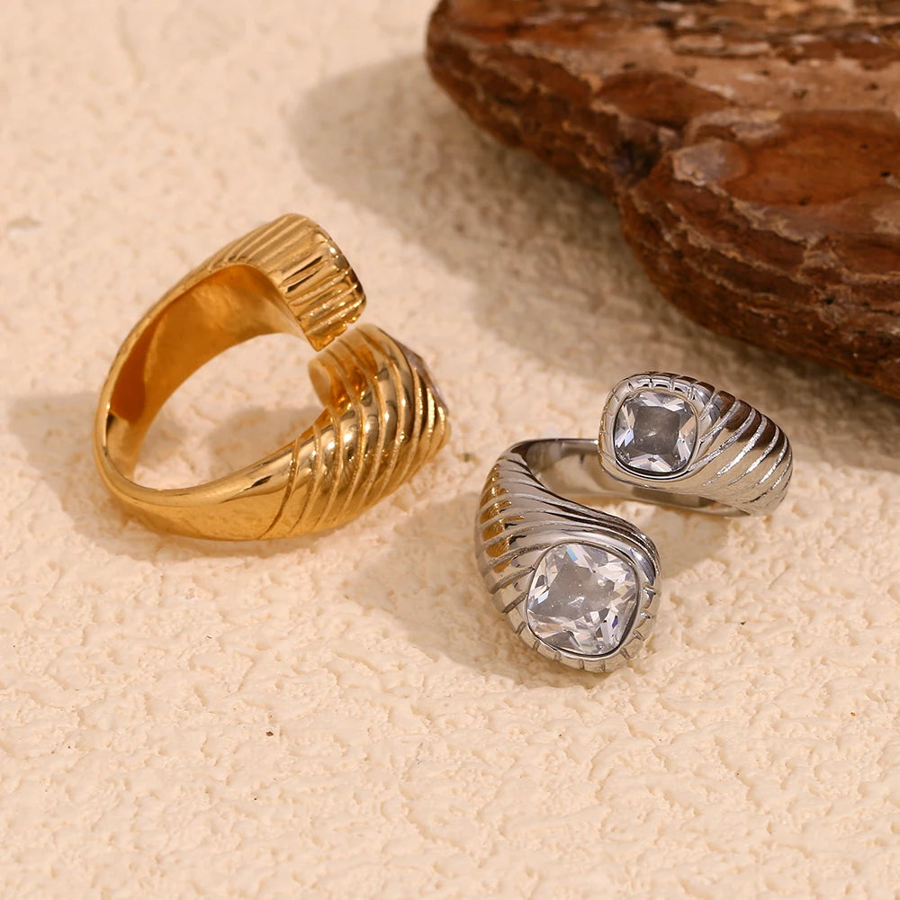 Hypoallergenic Double End Zircon Ring
