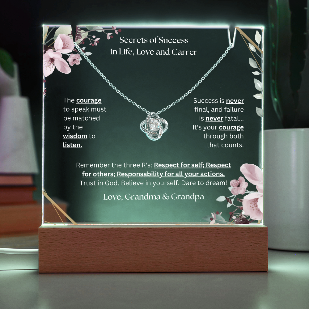 Keepsake Acrylic & Love Knot Necklace | Secrets
