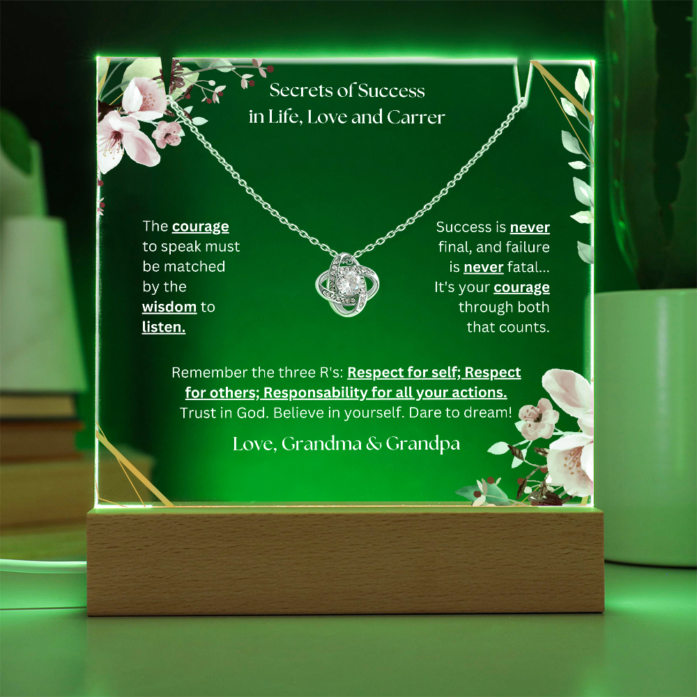 Keepsake Acrylic & Love Knot Necklace | Secrets